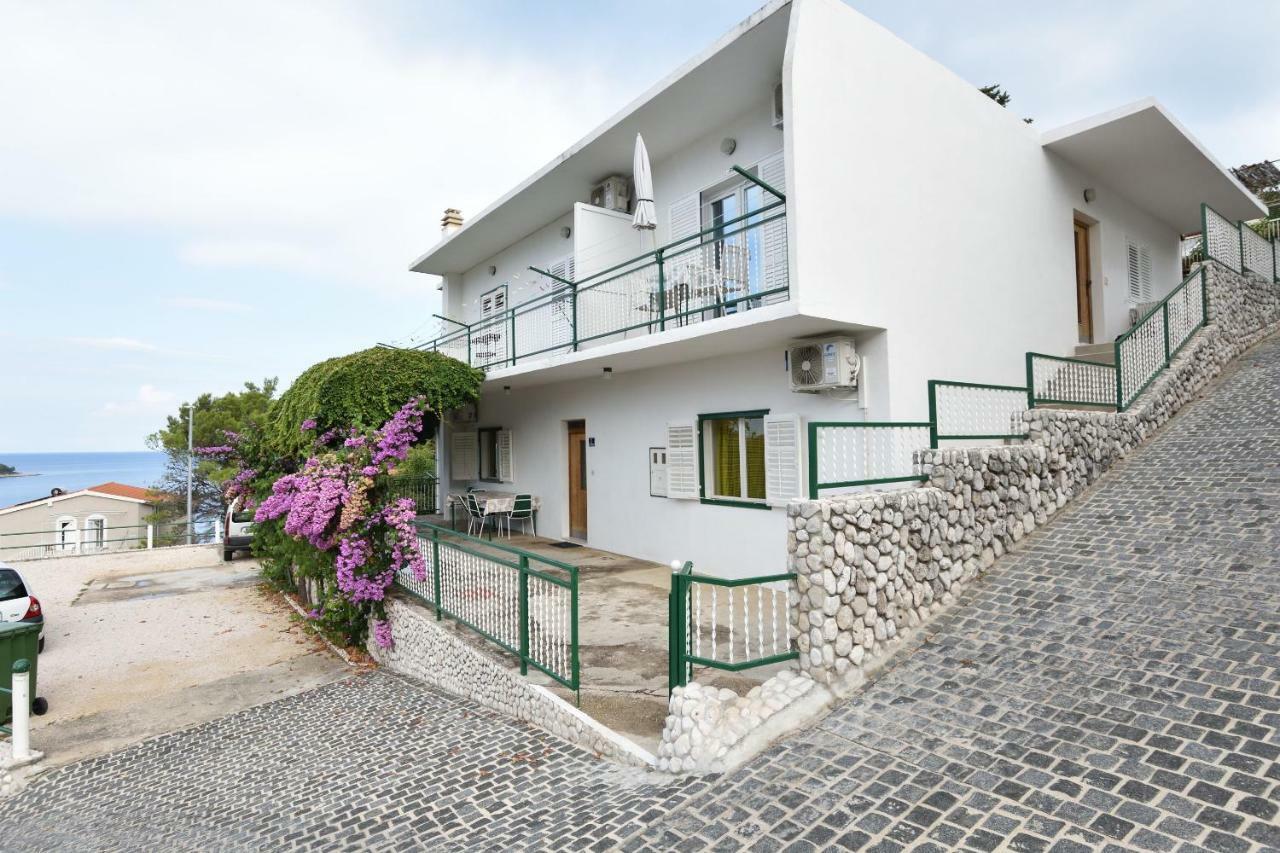 Apartment Dijo I Primošten Dış mekan fotoğraf