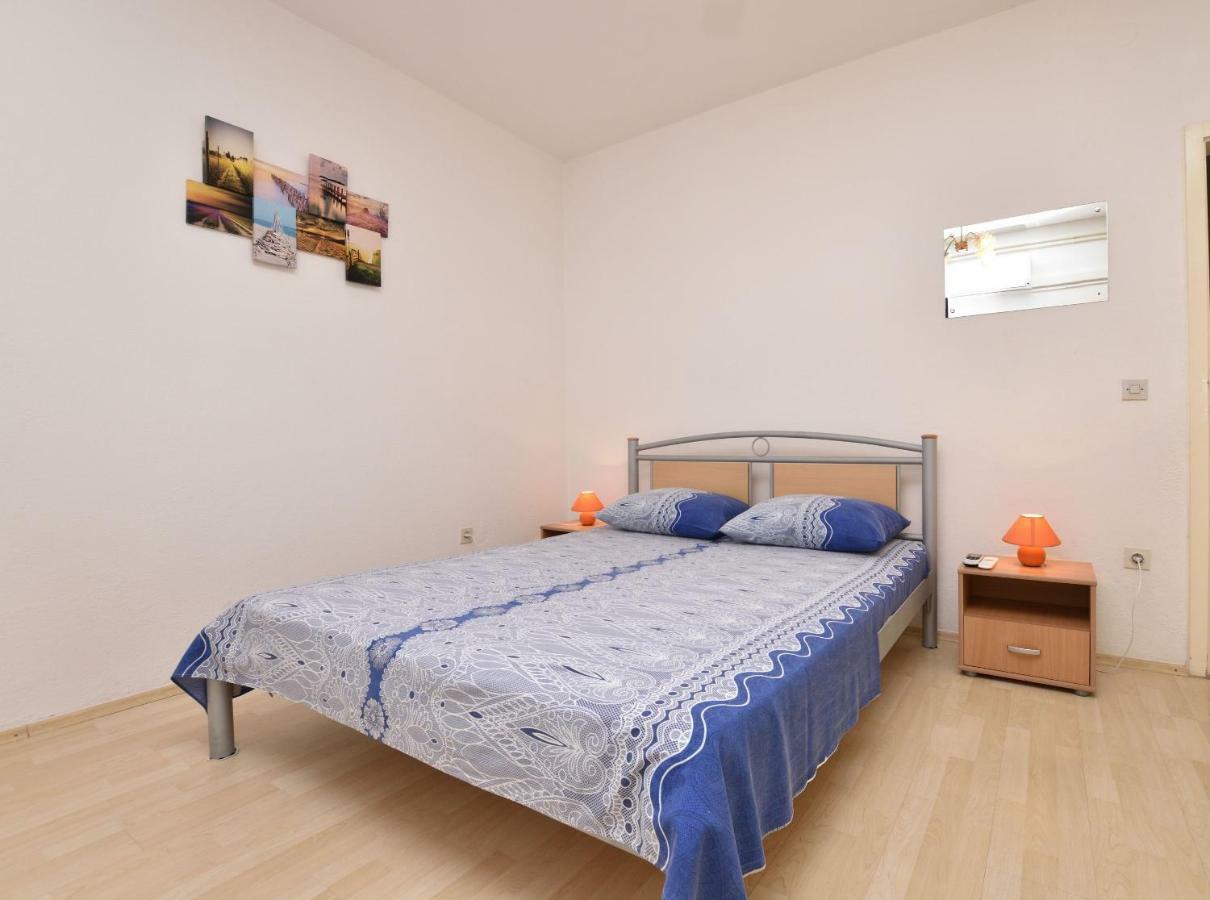 Apartment Dijo I Primošten Dış mekan fotoğraf