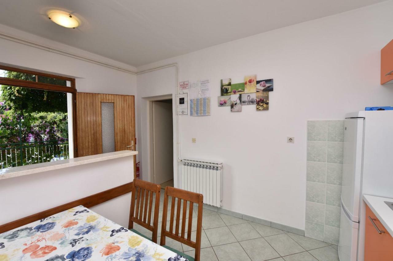 Apartment Dijo I Primošten Dış mekan fotoğraf