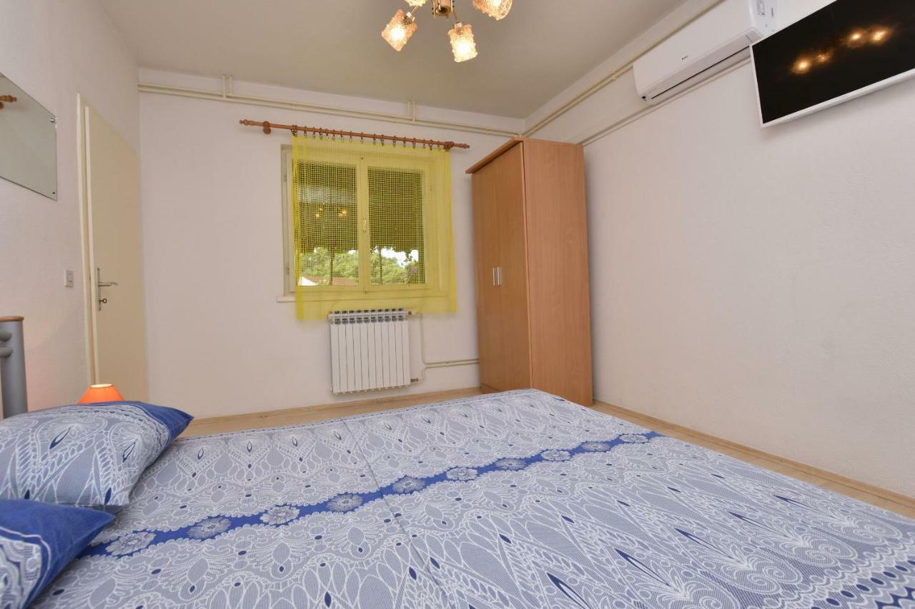 Apartment Dijo I Primošten Dış mekan fotoğraf